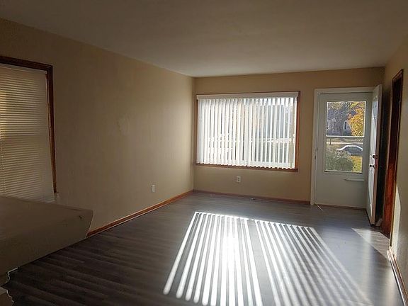 3rd image of 8618 W Cleveland Ave #1