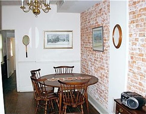5th image of 1802 N Union St