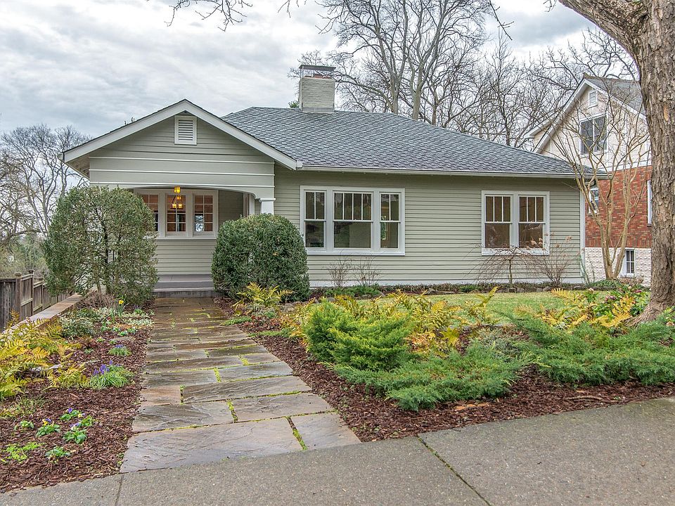 1st image of 2616 Barton Ave