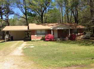 258 Crestfield Rd, Coldwater, MS 38618