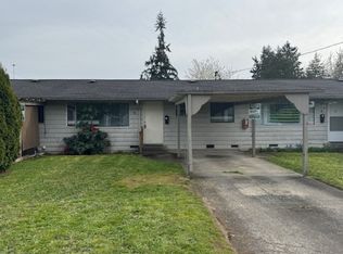 1126 Grove St #3, Marysville, WA 98270