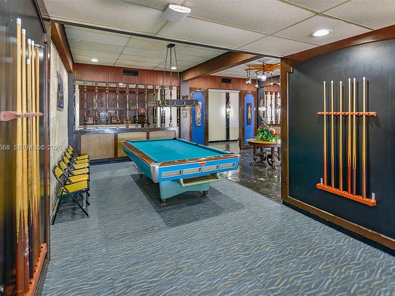 2851 Leonard Dr #J505 — Photo 31