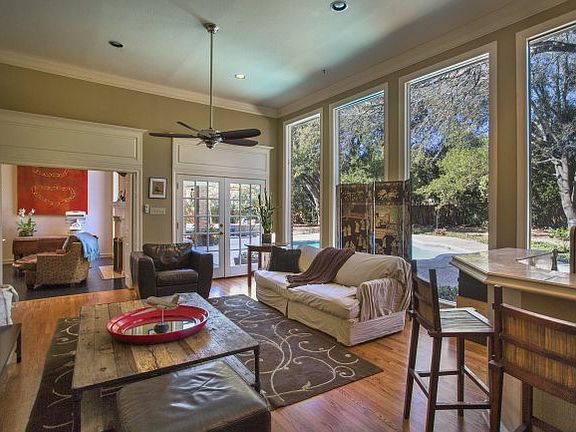 5th image of 14107 Bluff Park Dr