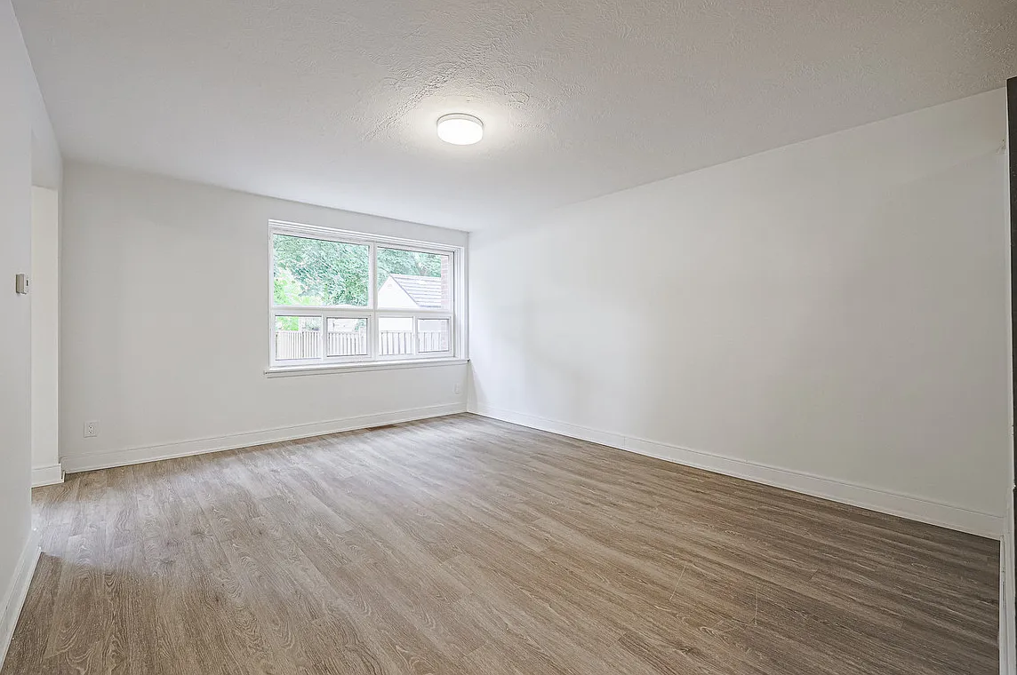 2029 Victoria Park Ave. — Photo 4