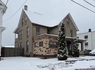 23 E 3rd St, Wyoming, PA 18644