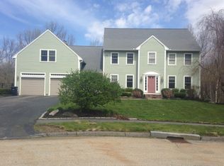 12 Canterbury Ln, Holden, MA 01520