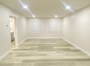 40 63rd Pl #H, Long Beach, CA 90803