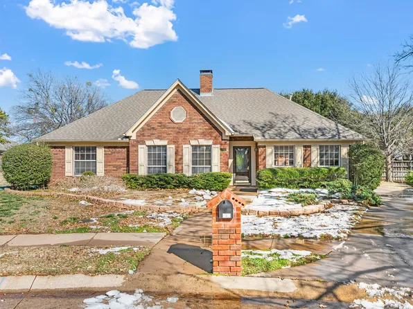 712 Foxmoor Ct, Highland Village, TX 75077