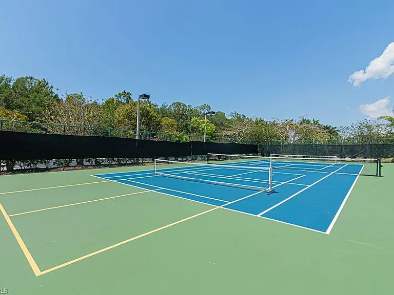 1810 Florida Club Cir #1204 — Photo 36