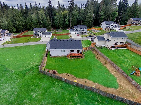 5th image of 18224 103rd St SE