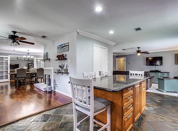 3rd image of 509 Sage Valley Dr
