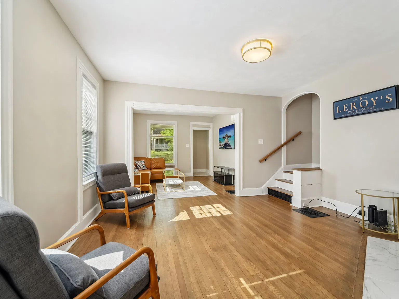 3 bed, 1.5 bath, 1800 sqft, $2,250 — Photo 3