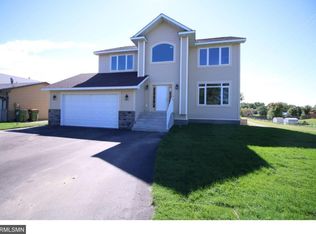 12138 Wedgewood Dr NW, Coon Rapids, MN 55433