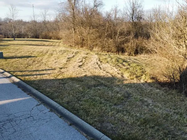 165 Marshall Dr, Maysville, KY 41056