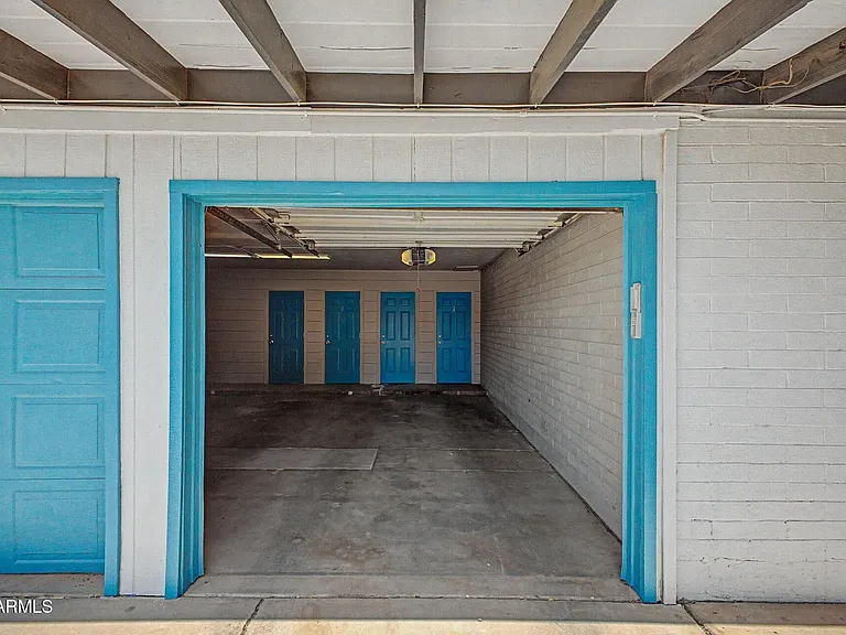 2727 E Montecito Ave — Photo 14