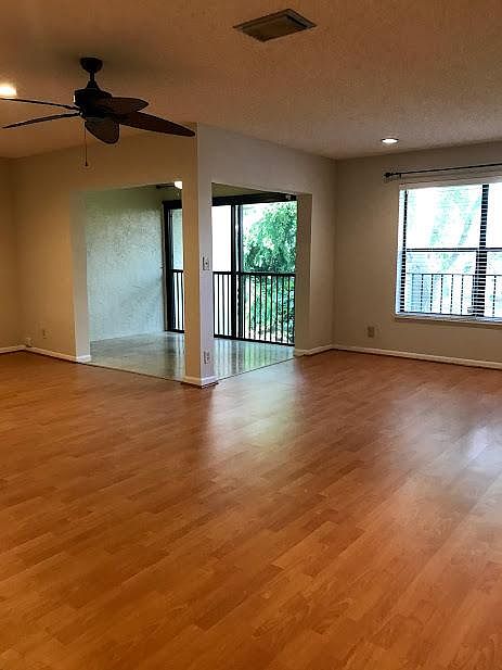 1st image of 4518 NW 20th St #476A