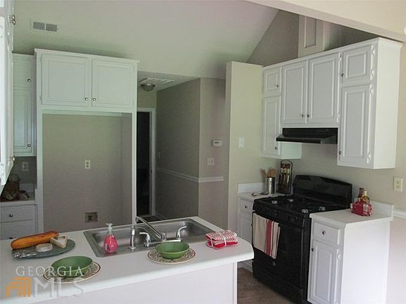 4th image of 203 Widewater Dr