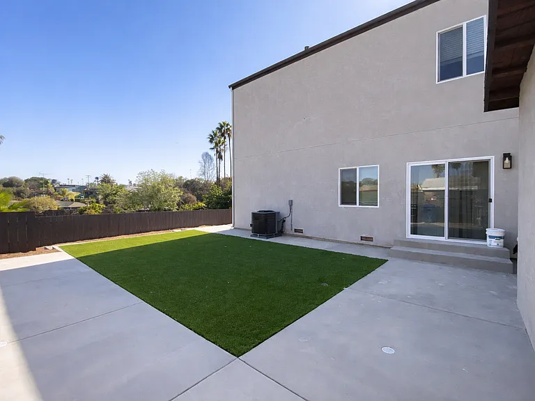 5121 Ewing St — Photo 11