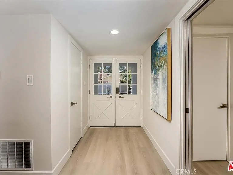 5628 Ponce Ave — Photo 3