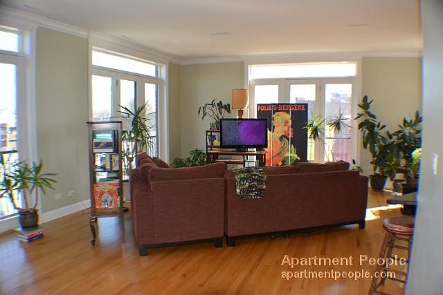 1st image of 2007 W Belmont Ave APT 3N