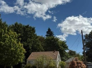 4450 SW Country Club Dr, Corvallis, OR 97333