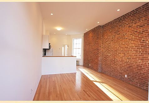 2nd image of 326 E 81st St APT 6FW