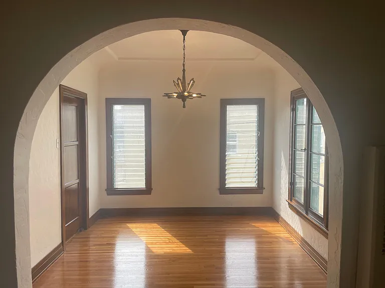 672 Euclid Ave #1/2 — Photo 31