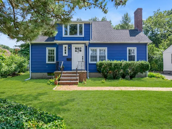 22 Harbor Rd, Port Washington, NY 11050