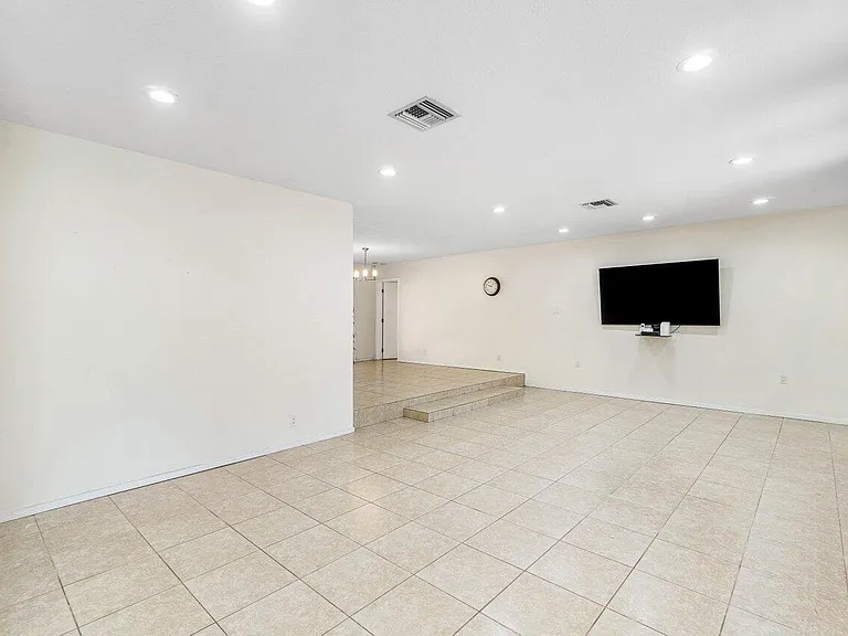 5313 Colbright Rd — Photo 12