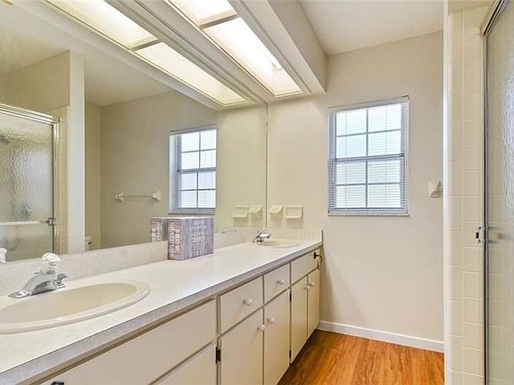 Downstairs Master Bath and Walk in Shower