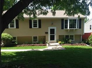 1176 Nantasket Ave, Hull, MA 02045