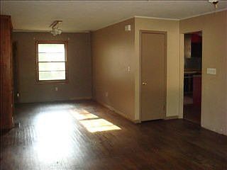 2nd image of 3222 Burr Oak Ave