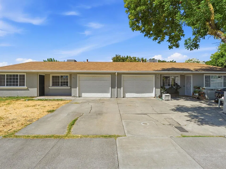 8711 Kelley Dr #8711
