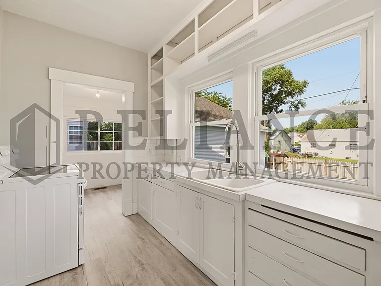 619 Houser Dr — Photo 14