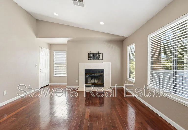 7102 Cross Creek Cir #C — Photo 7