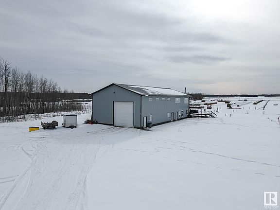 2nd image of 8307 Township Road 483