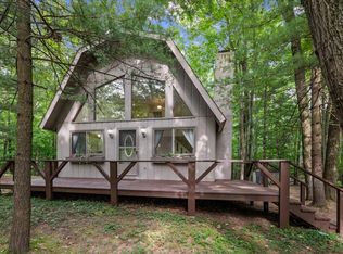 9966 Rising Star Ln, Stanwood, MI 49346