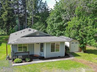 55 Wolf Rd, Quilcene, WA 98376