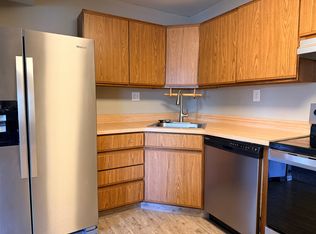 2408 Beacon Hill Dr, Holland, PA 18966