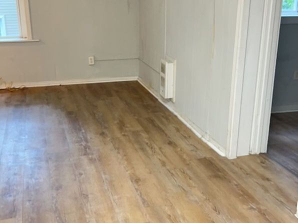 1222 Columbia St APT 4