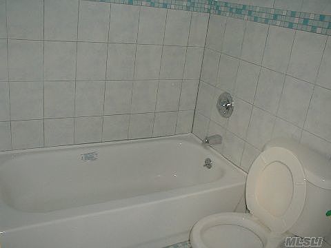 3rd image of 25504 Northern Blvd