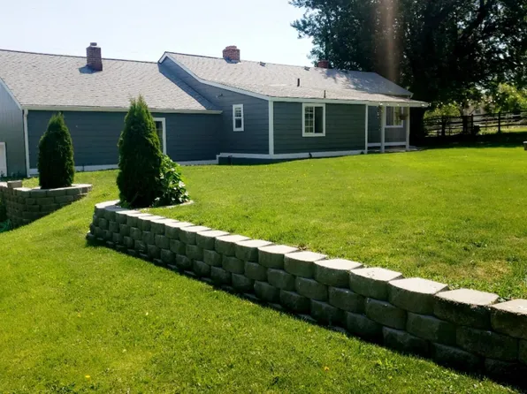 10206 Tieton Dr, Yakima, WA 98908