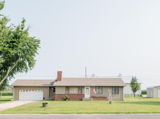 408 E Delta St, Hancock, IA 51536