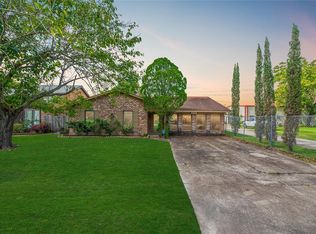 6351 Overlook Dr, Houston, TX 77041