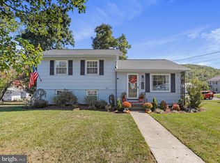 15708 Downing St SW, Cresaptown, MD 21502