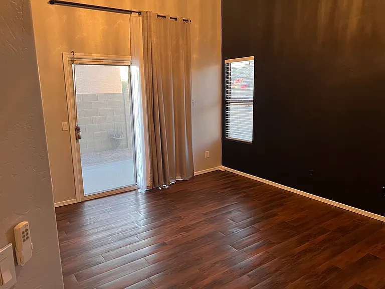 4322 E Milton Dr — Photo 9
