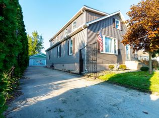120 E Chestnut St, Coal City, IL 60416