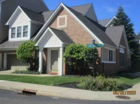 1490 Huntington Ln, Cleveland Heights, OH 44118