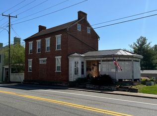 242 S Main St, Mount Crawford, VA 22841