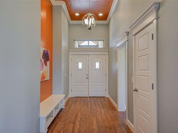 3rd image of 30 Cypress St